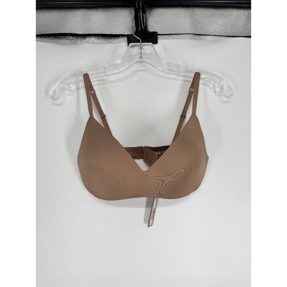 SKIMS Wireless Form Push Up Plunge Bra Womens 34D Sienna Tanโ Padded Adjustable